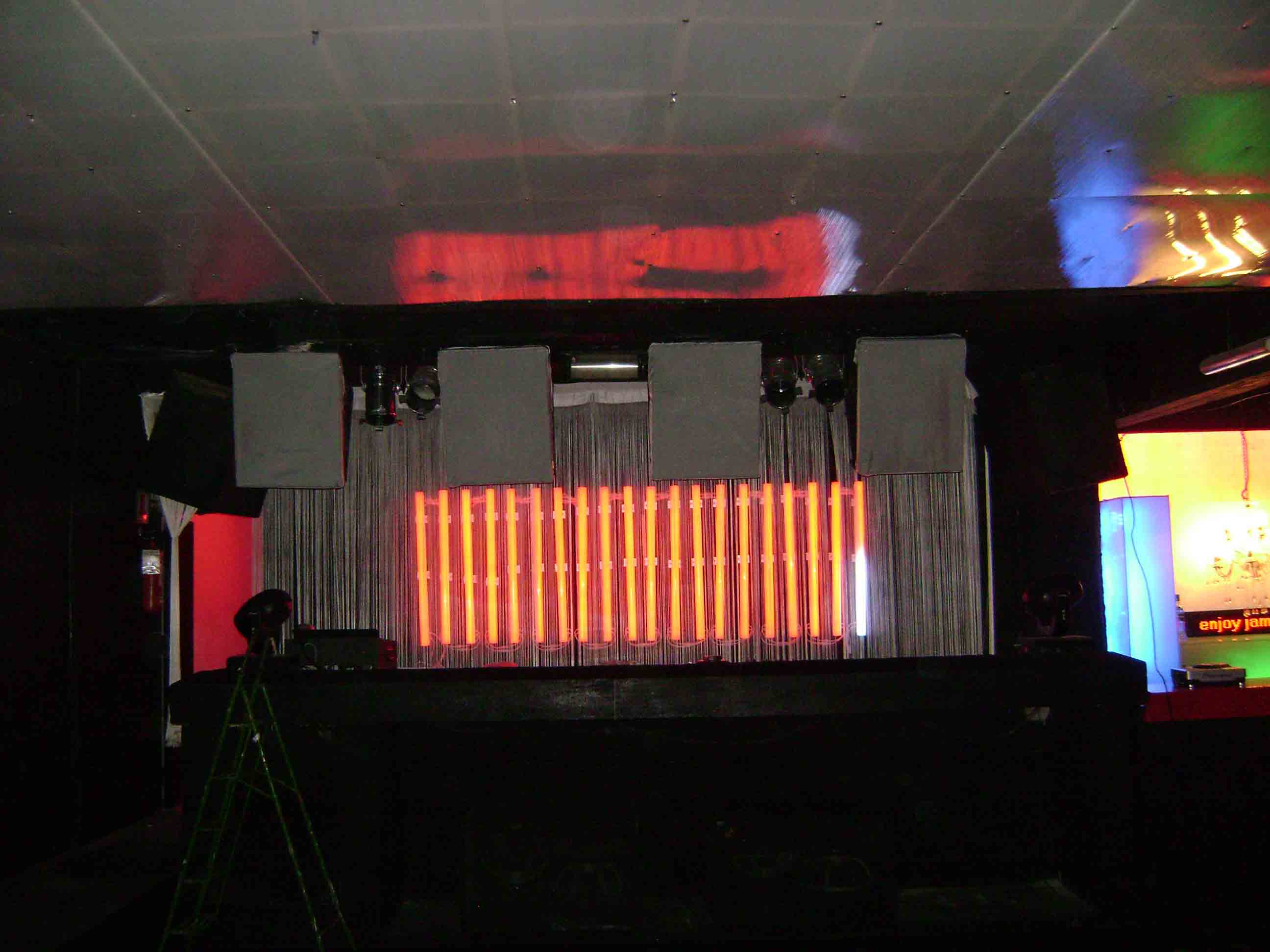 VJ — photo 1